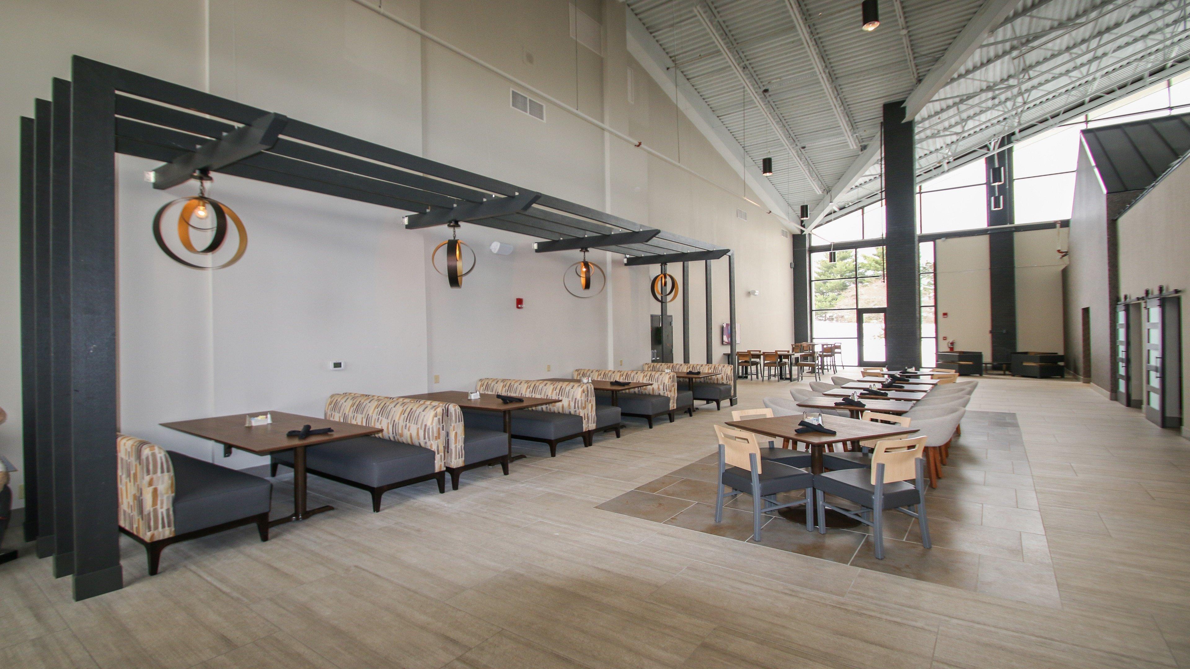 Holiday Inn Roanoke Airport - Conference Ctr By Ihg Εξωτερικό φωτογραφία