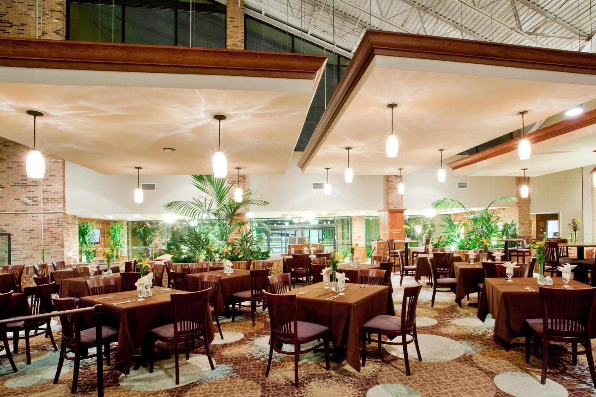 Holiday Inn Roanoke Airport - Conference Ctr By Ihg Εξωτερικό φωτογραφία