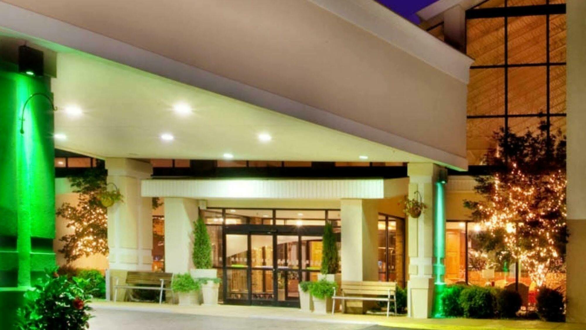 Holiday Inn Roanoke Airport - Conference Ctr By Ihg Εξωτερικό φωτογραφία